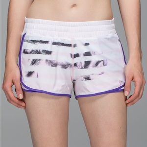Lululemon Size 4 Super Squad Shorts